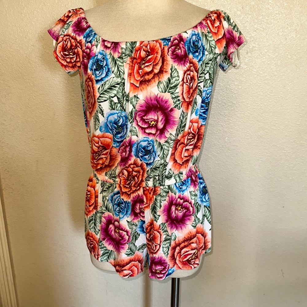 Forever 21 Short Romper sz M